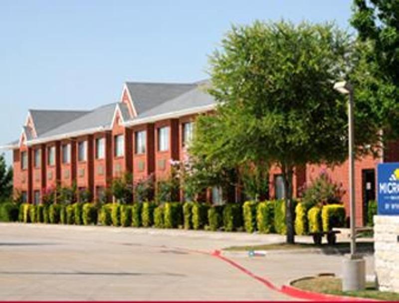 Travelodge By Wyndham Arlington/Dallas Area Exterior foto